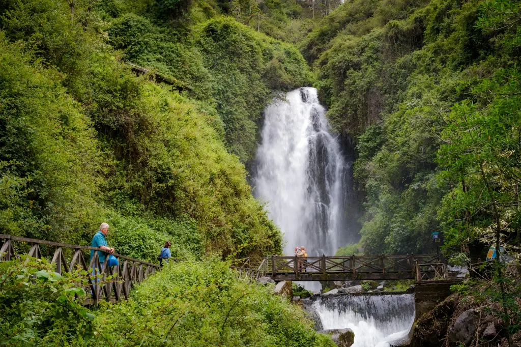 unsplash_n6495XluZlw_COTOPAXI.jpg.webp